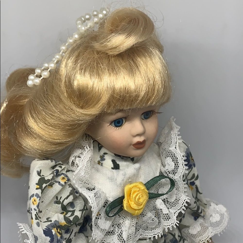 Cathay collection harriett doll-1-2500